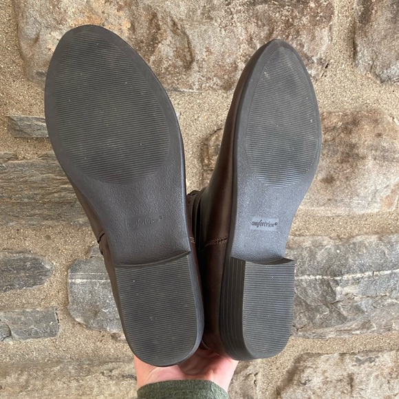 Dark Brown Braided Pleather Booties w/ Buckle (9) - Picture 5 of 6